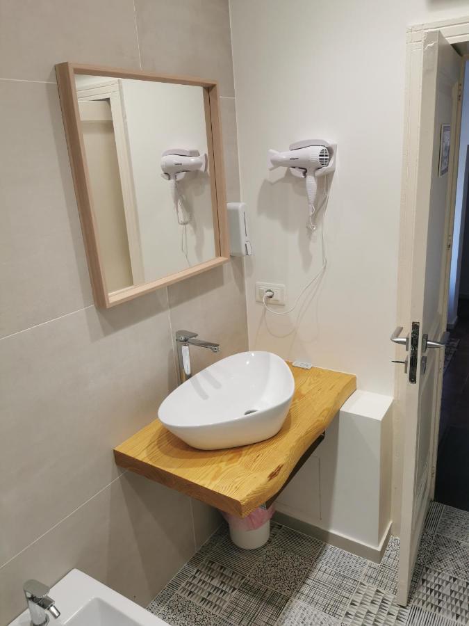 Liotru Maisonne, Rooms With En-Suite Bathroom And Shared Bathroom Catania Exterior foto